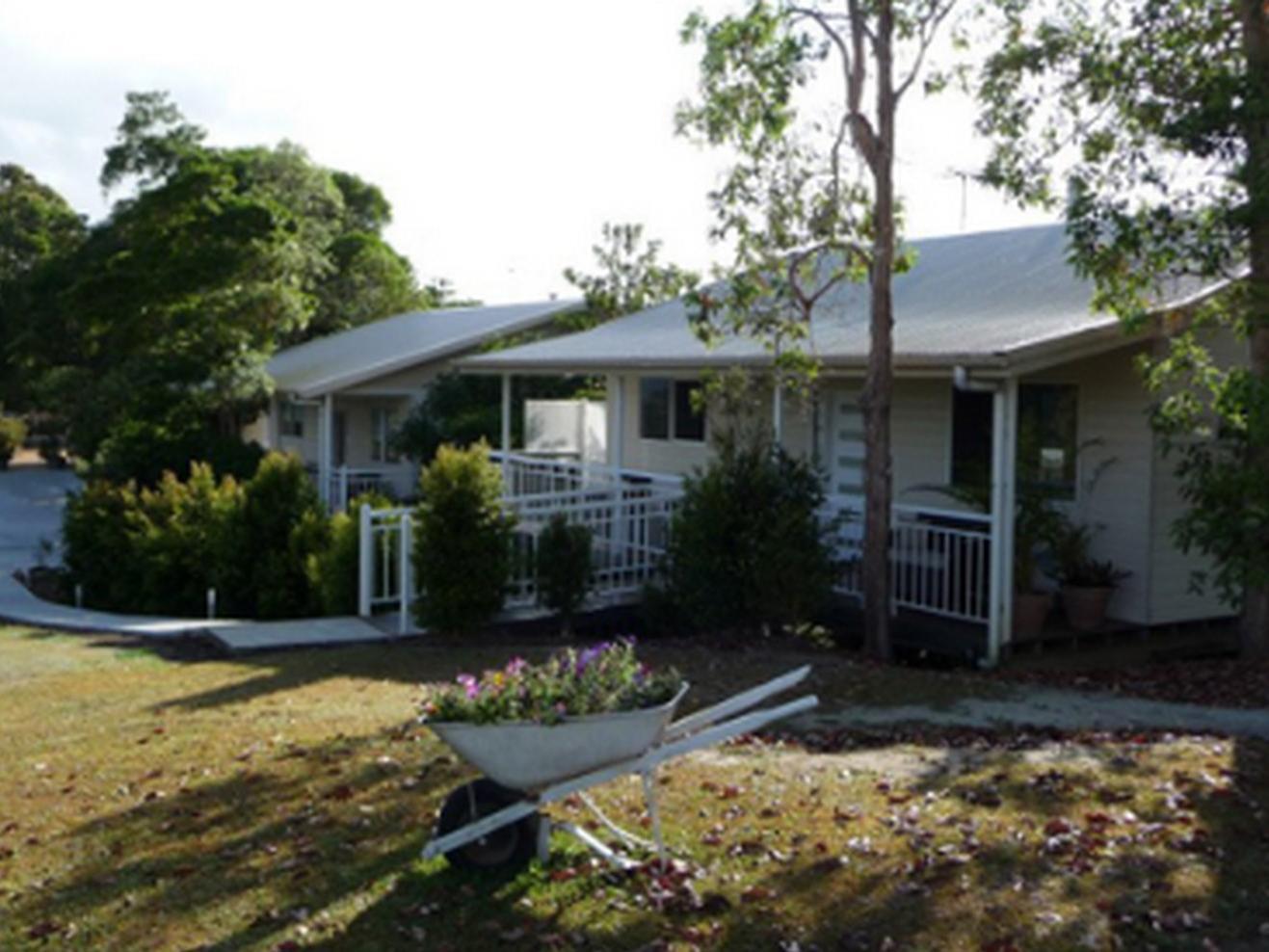 Tinaroo Sunset Retreat Bed & Breakfast Barrine Exterior photo