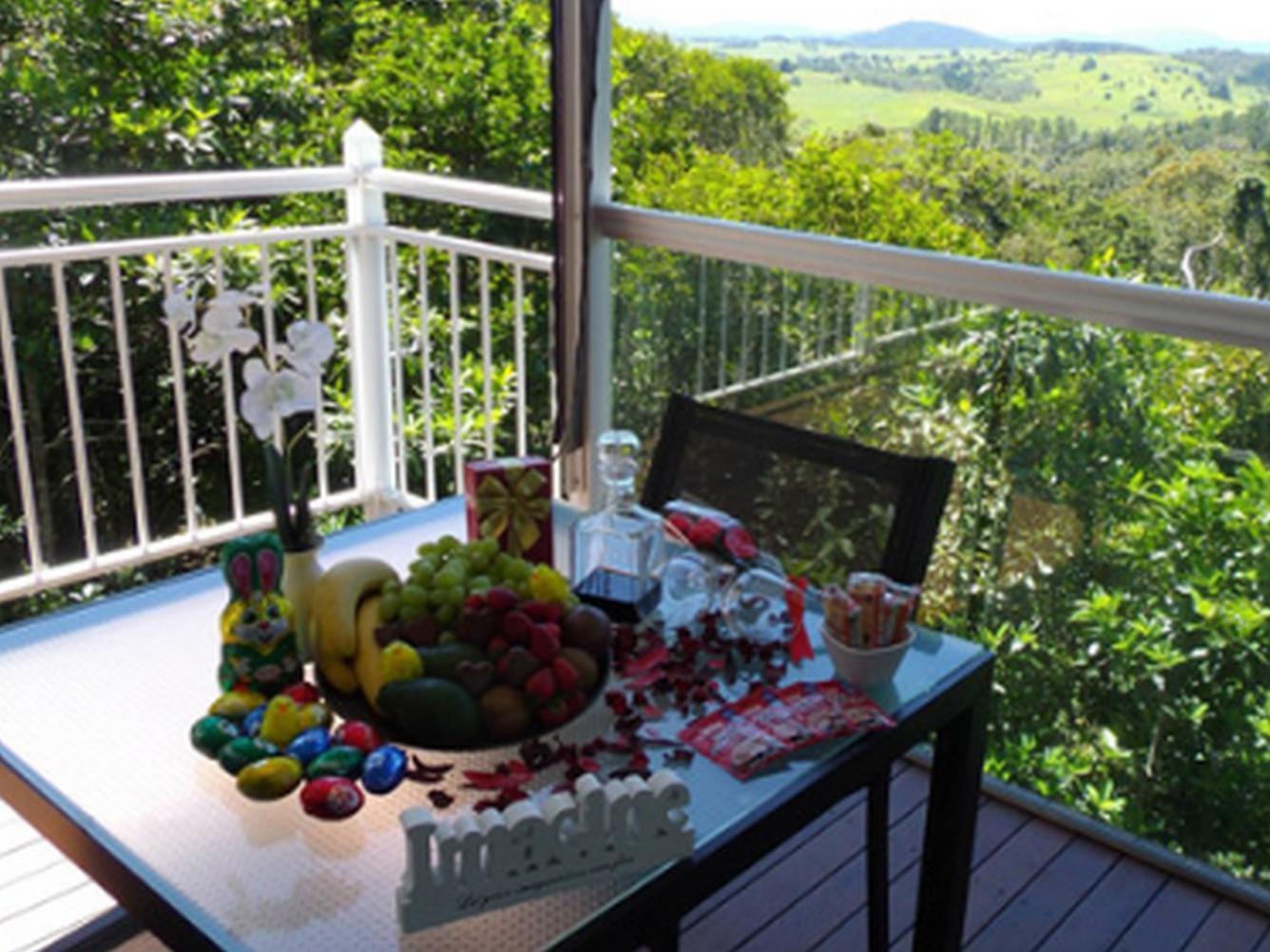 Tinaroo Sunset Retreat Bed & Breakfast Barrine Exterior photo